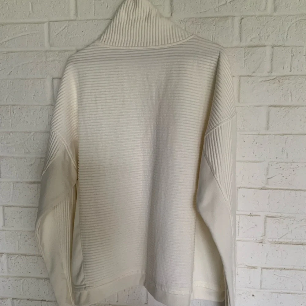 Tahari Turtleneck Sweatshirt in Cream - Picture 3 of 3